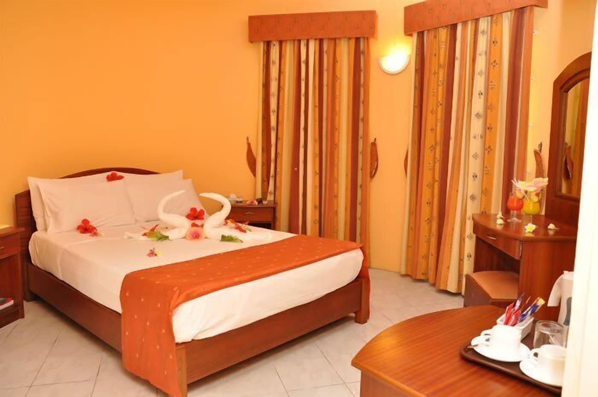 Gold Beach Resort Flic-en-Flacq Exterior foto
