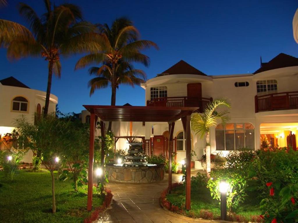 Gold Beach Resort Flic-en-Flacq Exterior foto