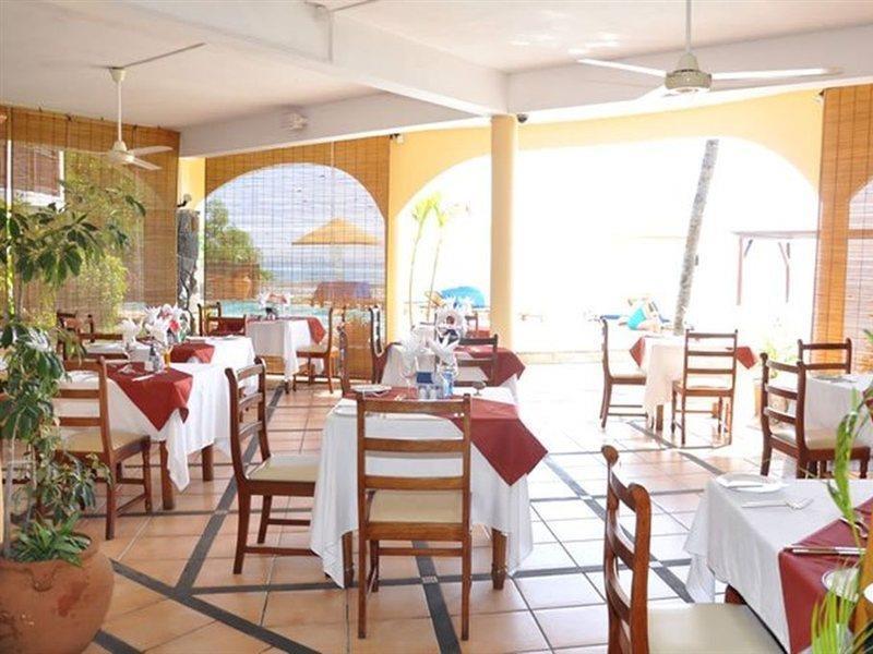 Gold Beach Resort Flic-en-Flacq Exterior foto